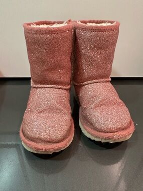UGG Girls Boots Size 10